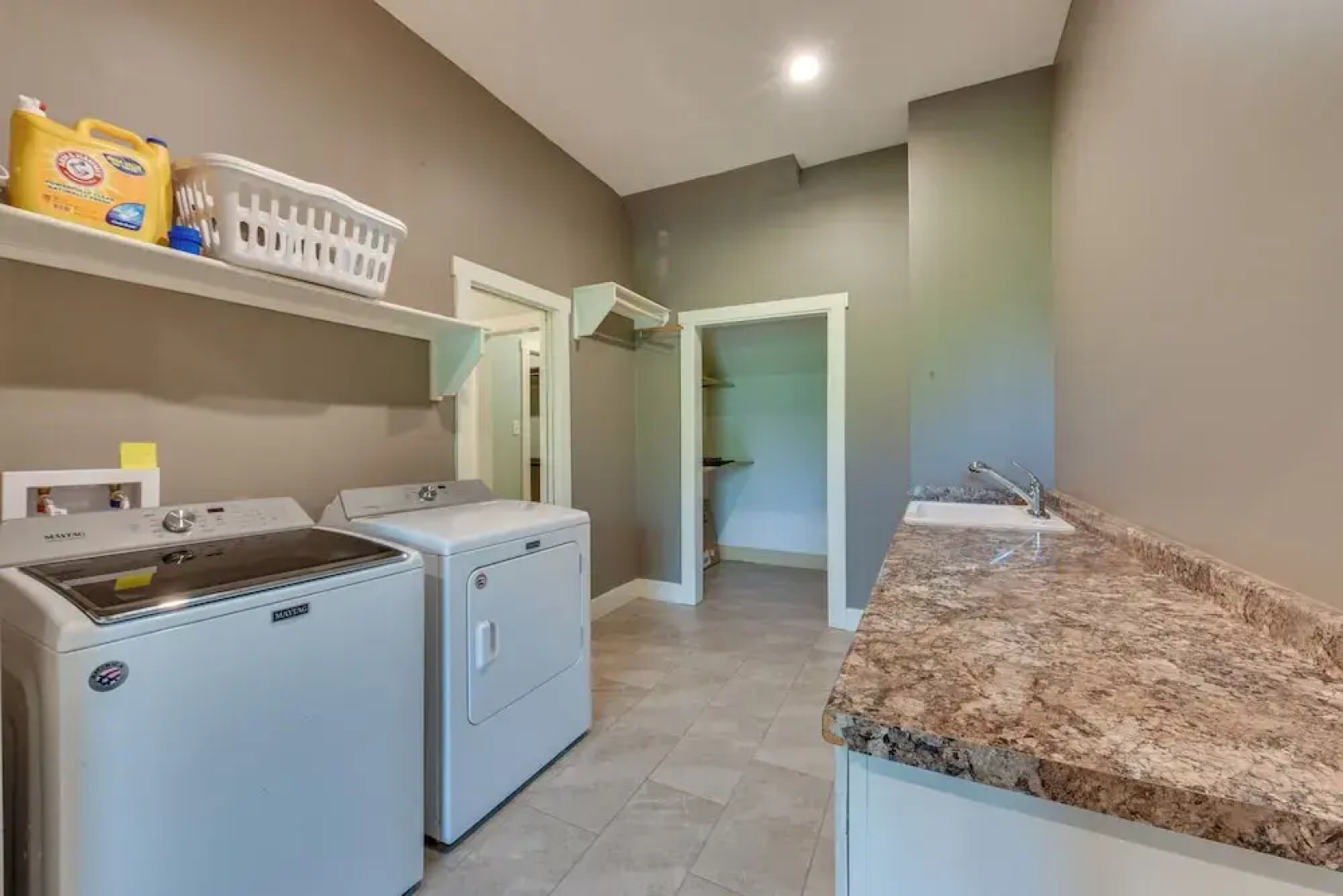 Spacious Lake Charles Craftsman - Pet Friendly!