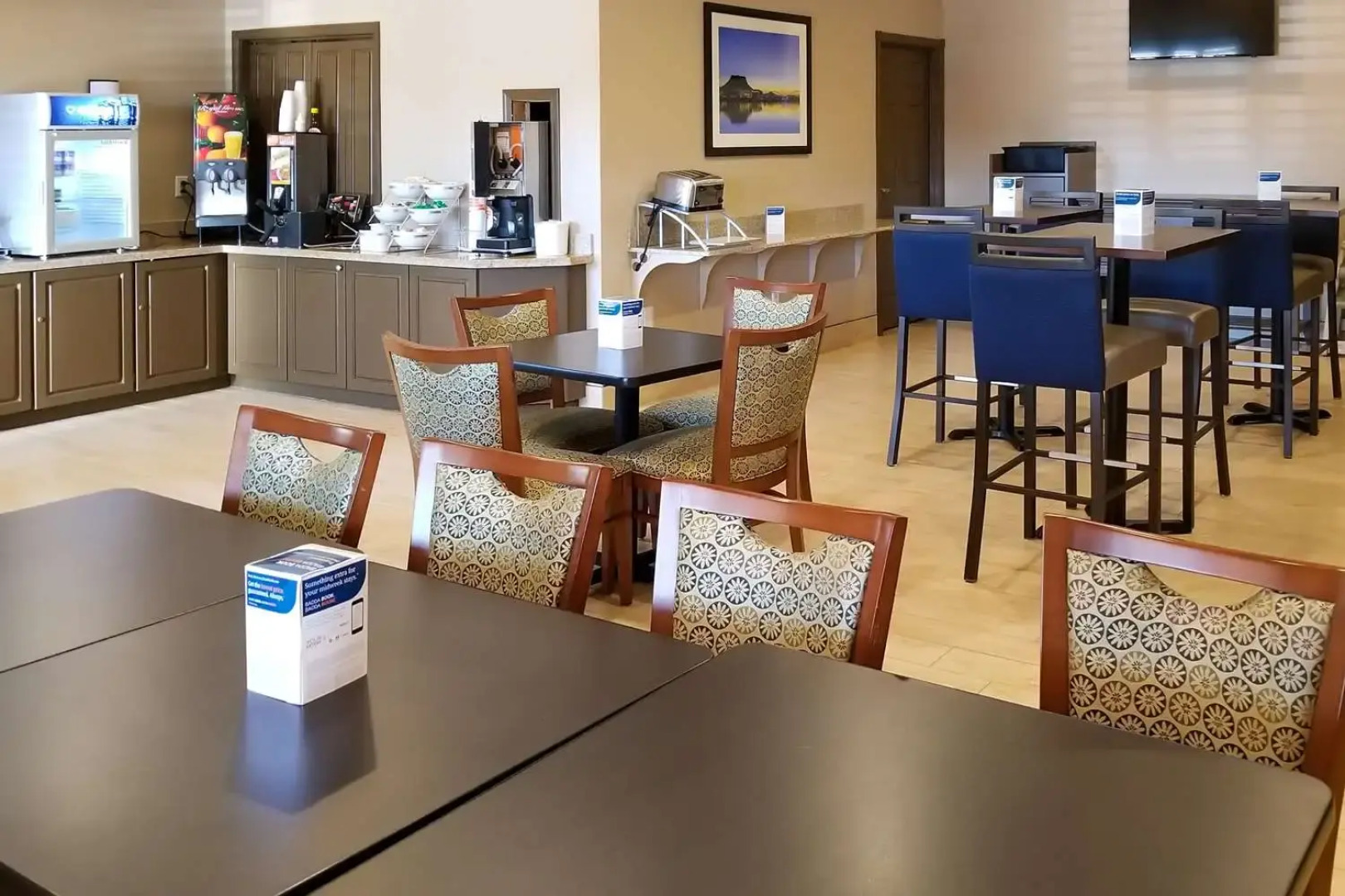 Comfort Inn & Suites Tempe Phoenix Sky Harbor Airport