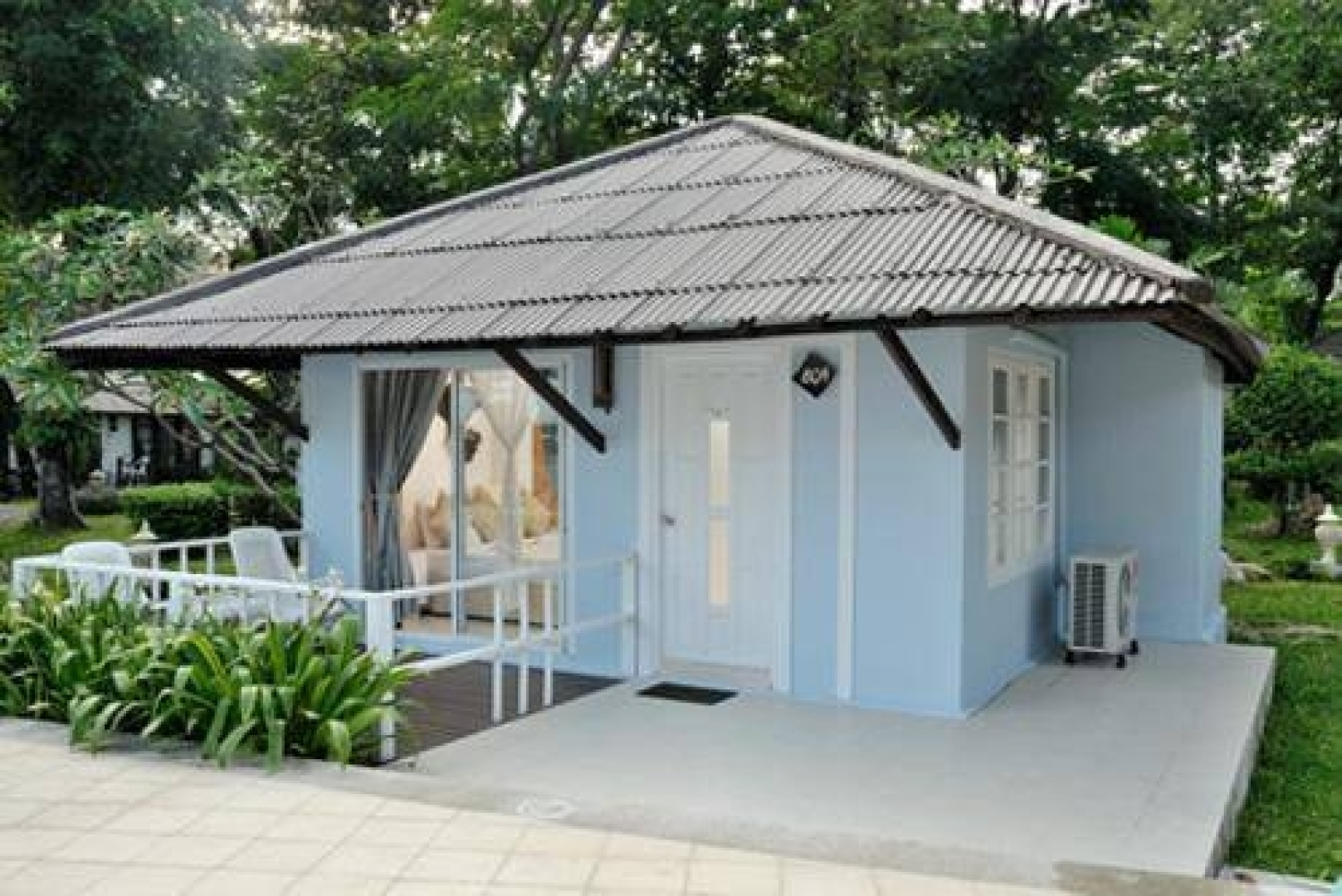 Island Resort And Spa