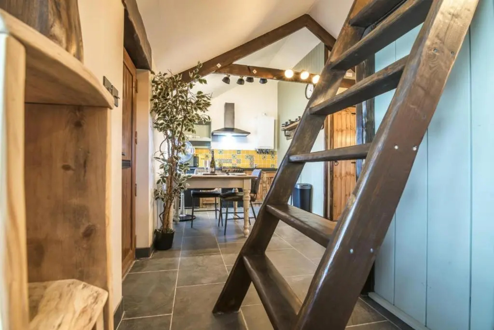 Fern Cottage - Luxurious 1 Bedroom - Blossom Farm