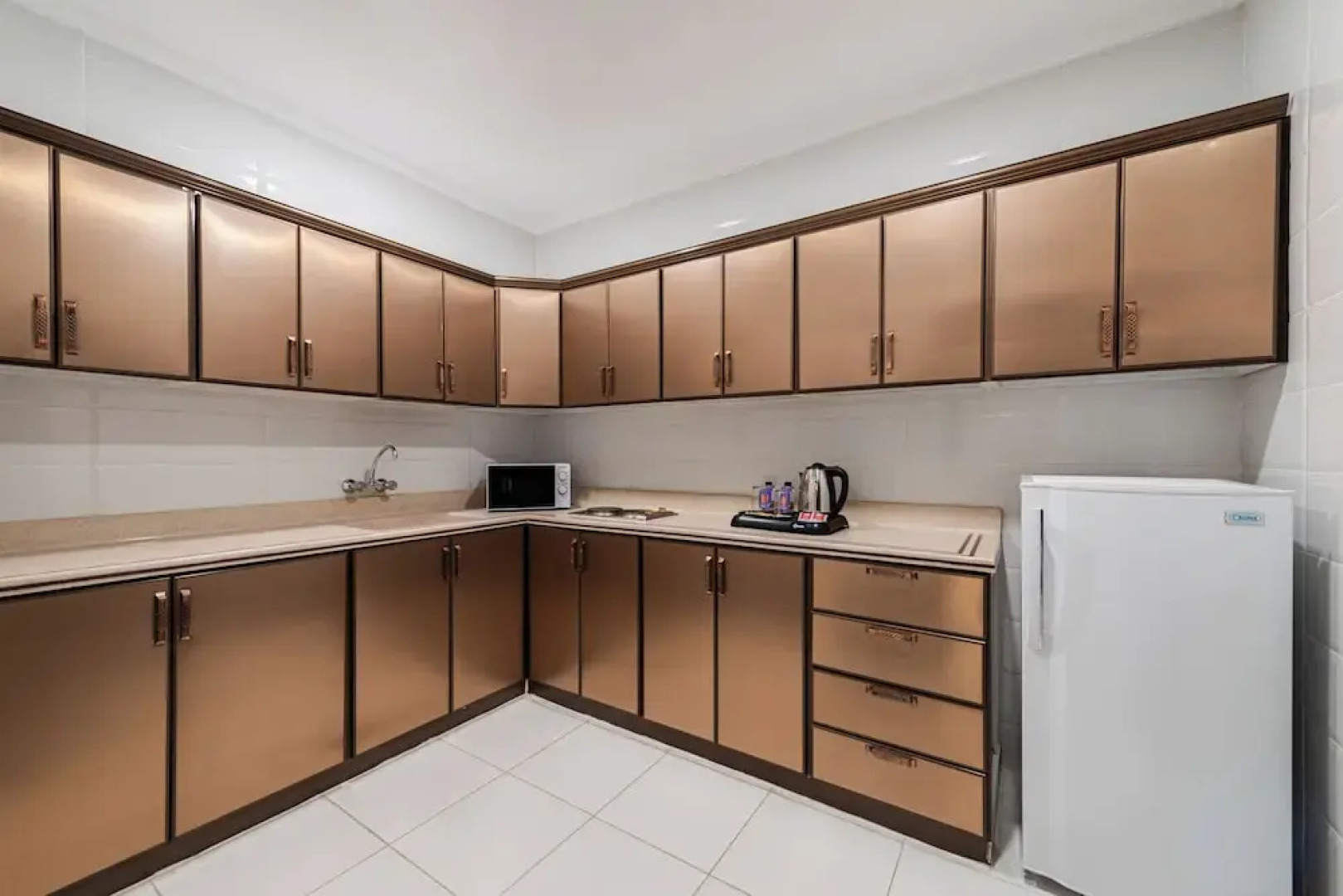 Al Qasr Hotel Suites - Al Wadiin