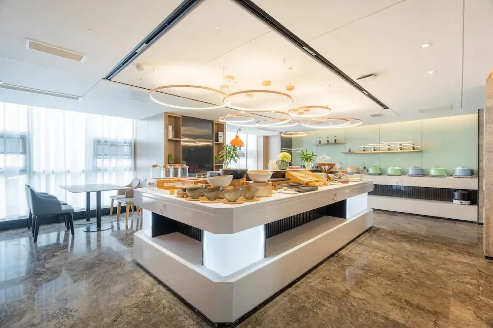 World Hote tengzhou Municipal Government