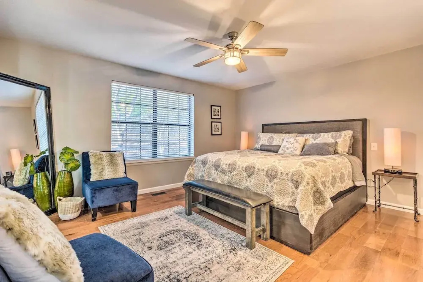 Lake Views, Boat Dock, Patio, Game Room, Fire Pit!