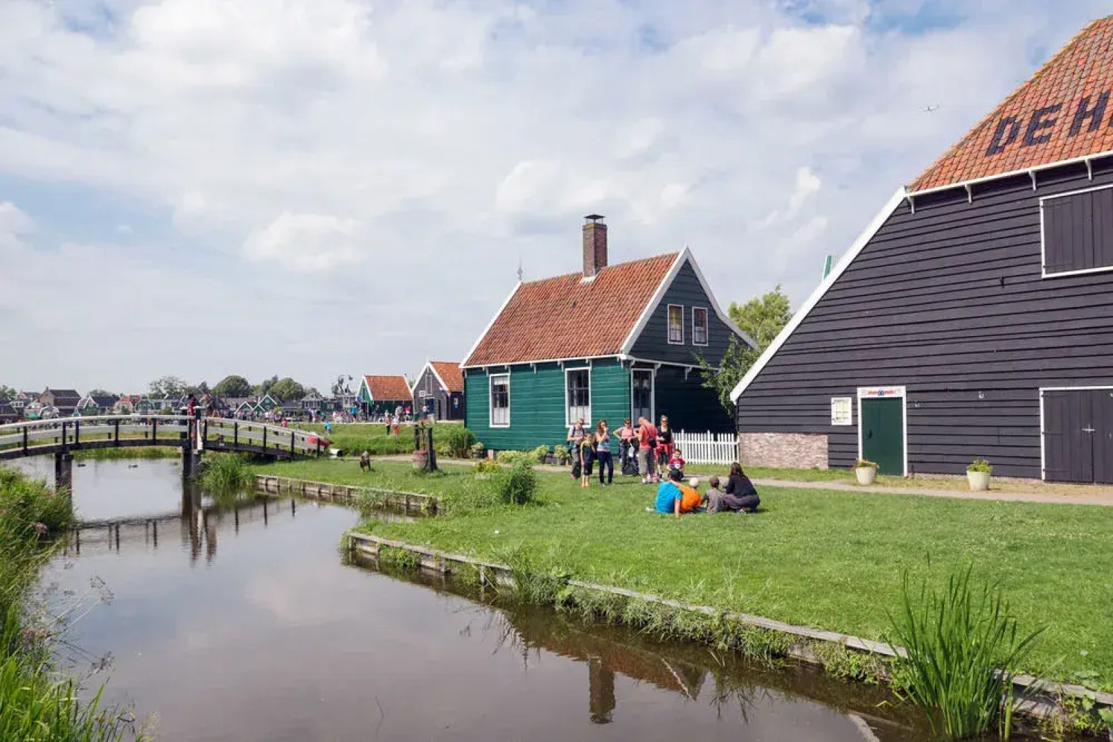 Peldersveld Area Apartment