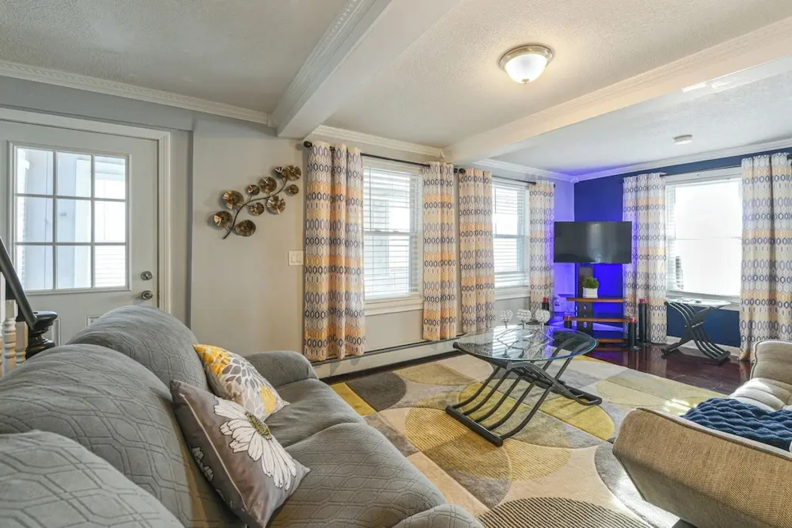 Home Near Skiing & Downtown Worcester