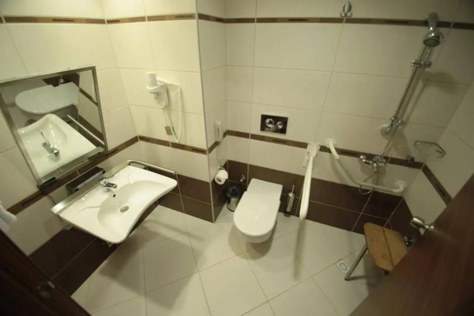 Büyük Osmani̇ye Oteli̇