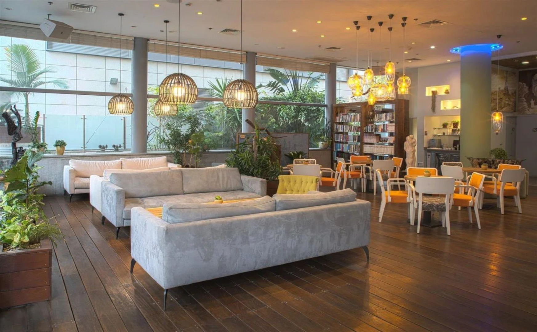 Poli Urban By Afi Hotels