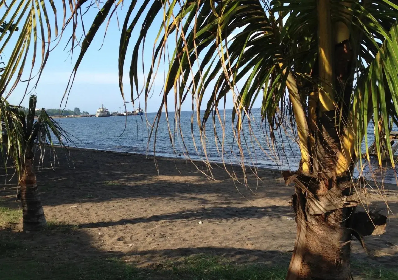 Dumaguete Springs Beach Resort