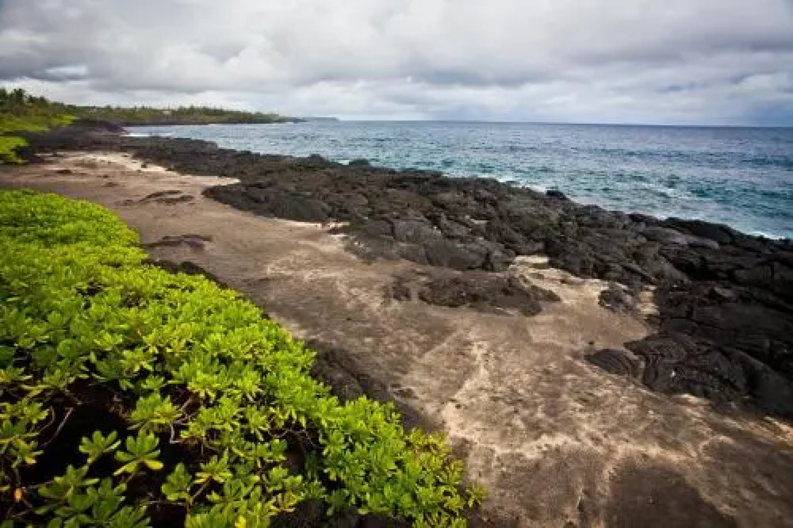 The Bali House & Bali Cottage at Kehena Beach
