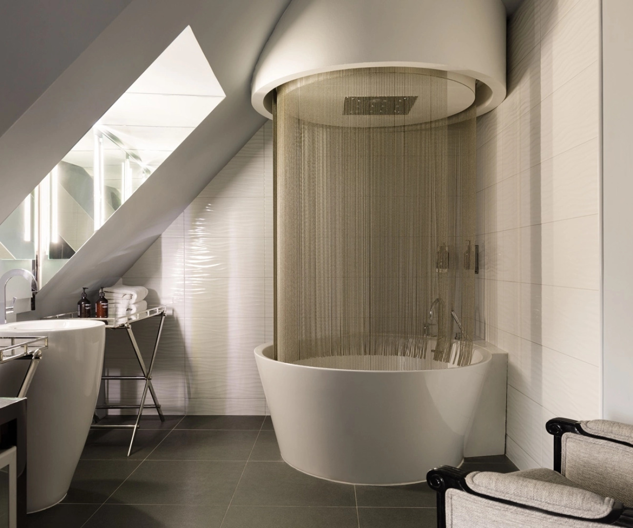 Alberts Hotel (ex Angely)