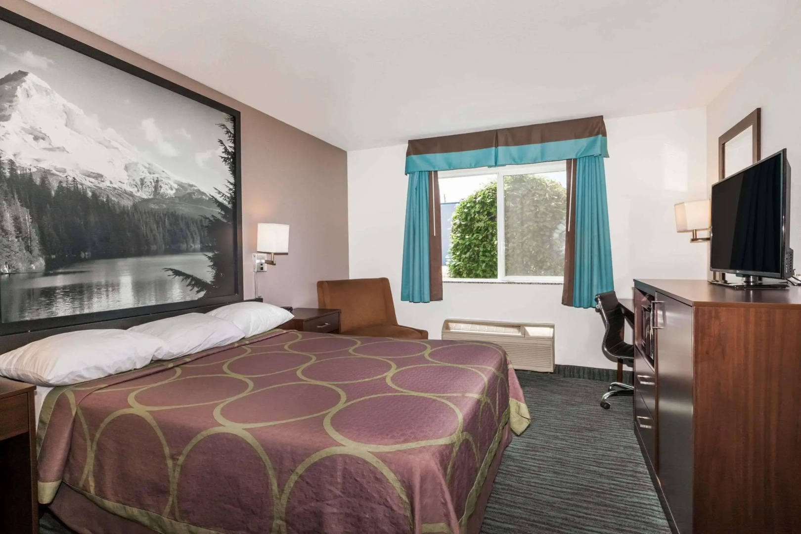 Super 8 By Wyndham Gresham Portland Area OR
