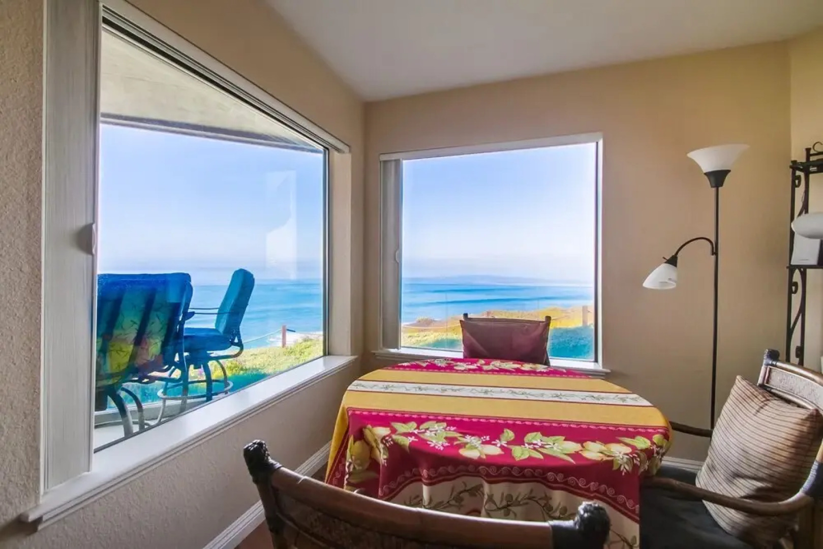 Gorgeous Ocean View Condo with Pool & Spa SURF9 by RedAwning
