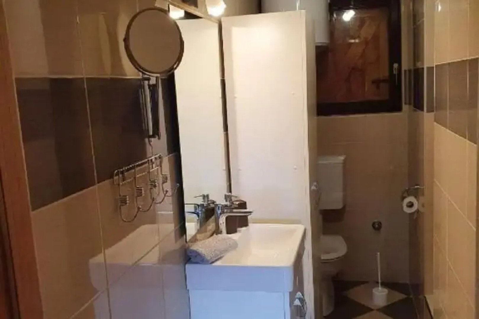 Sunny Pool Apartments - One Bedroom Apartment