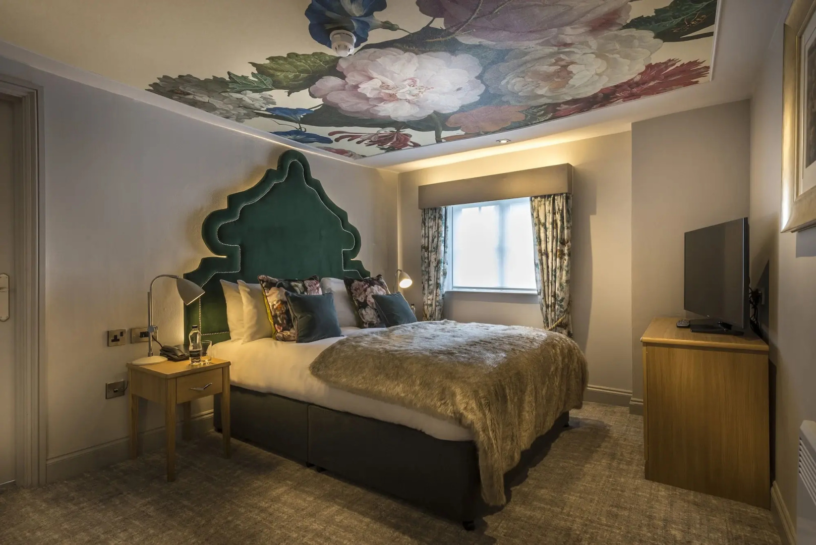 The Three Swans Hotel, Hungerford, Berkshire