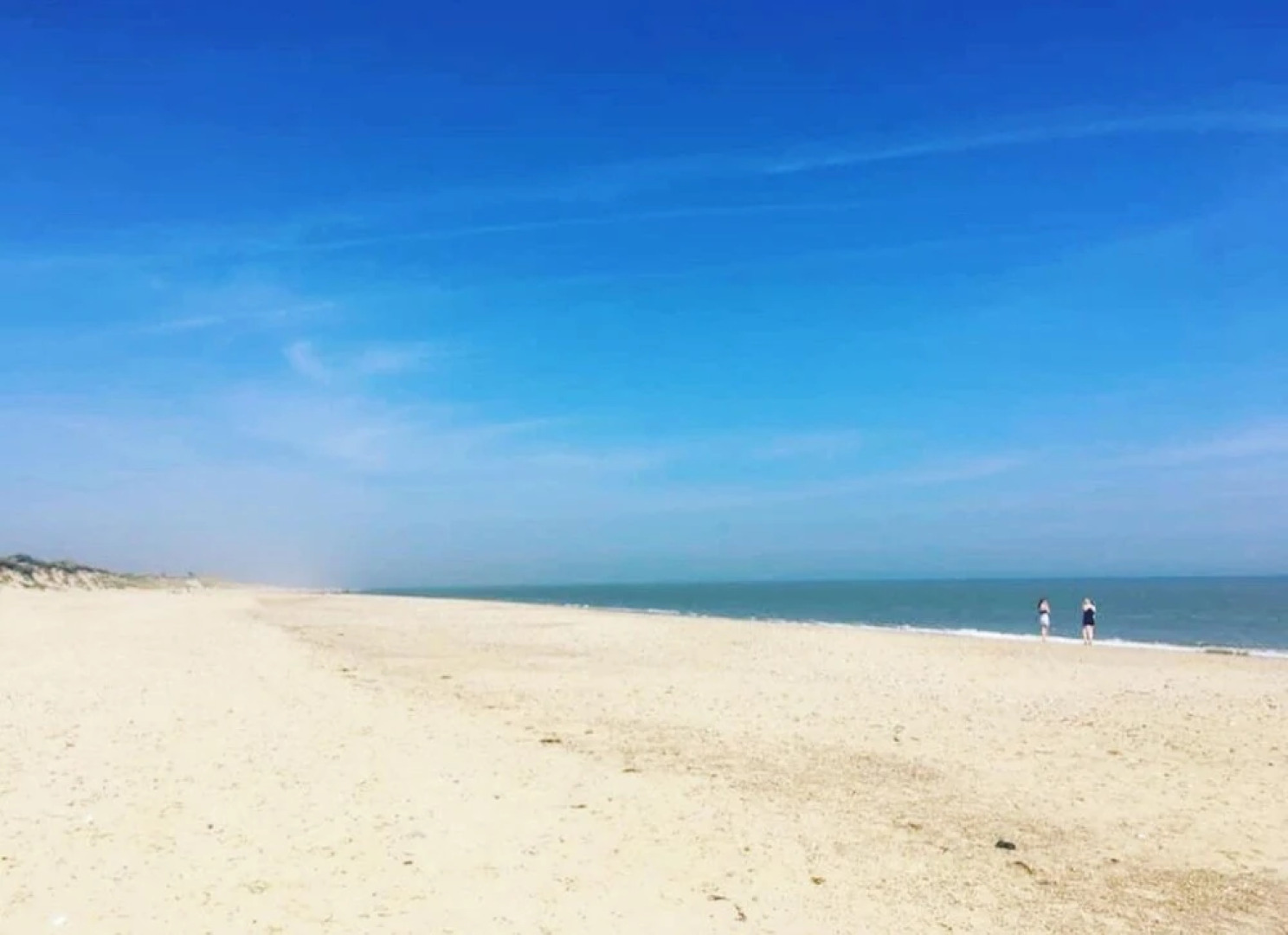 Hemsby Cottage With spa Bath and Private Garden