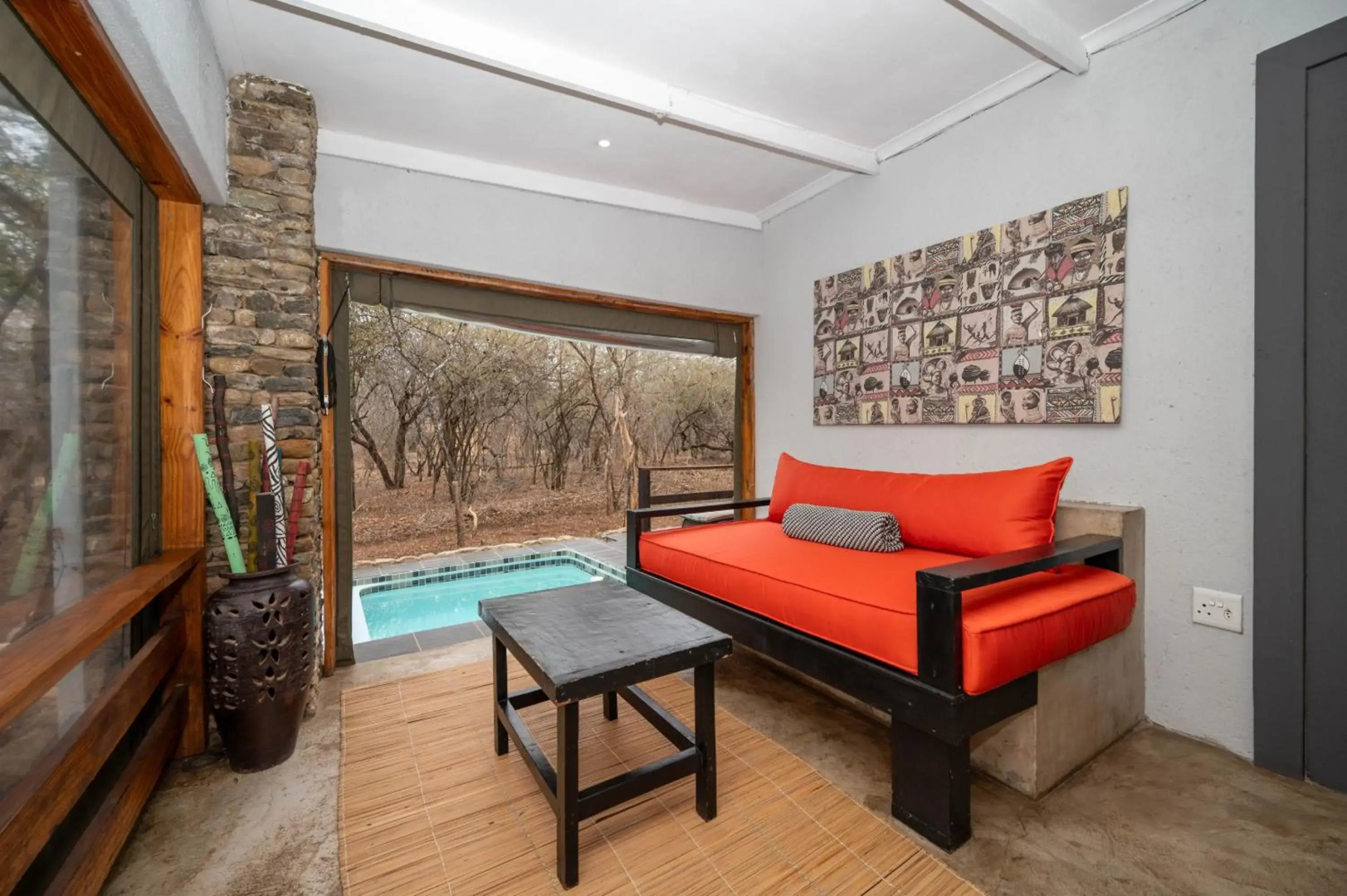 Foxy Crocodile Bush Lodge & Kruger Safari's - No Loadshedding