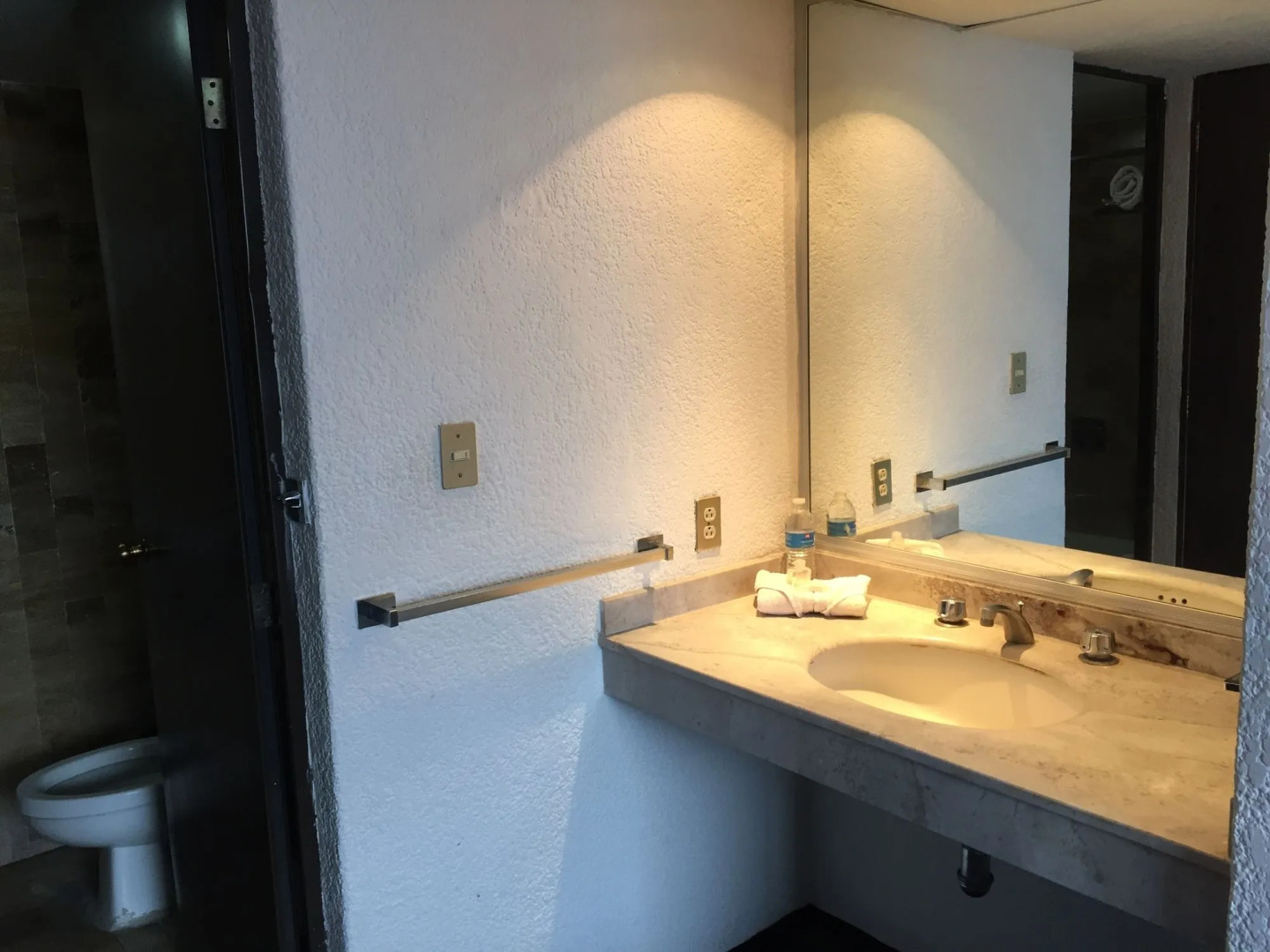 Hotel Parador Del Rio