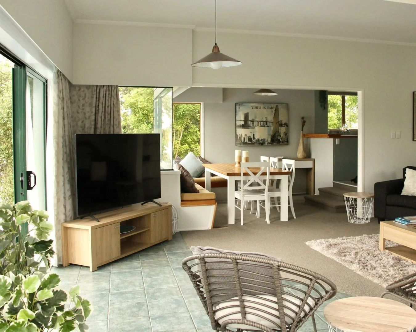 Oceans 88 Whitianga Coastal Suites