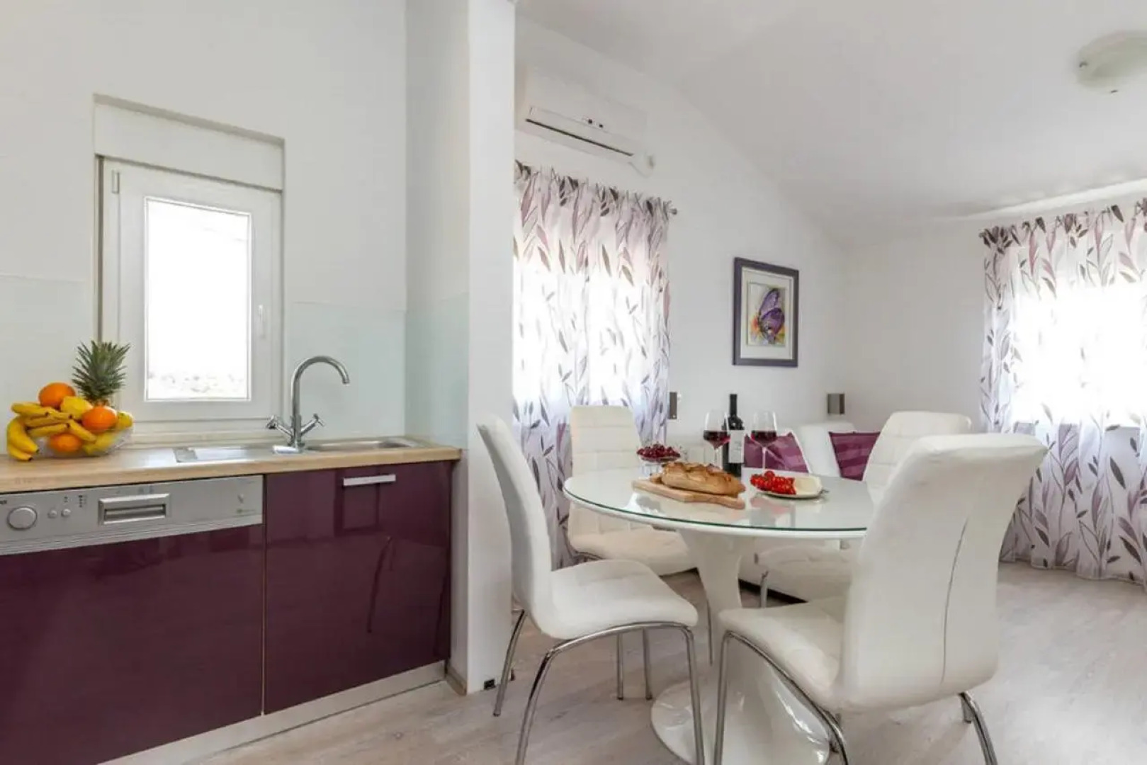 Apartment Sunny Split Znjan