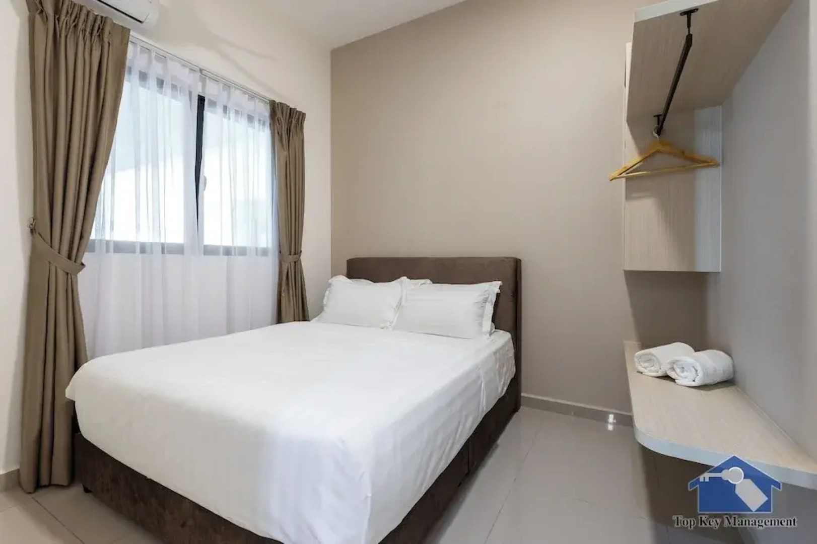 Sunshine Residence Suites