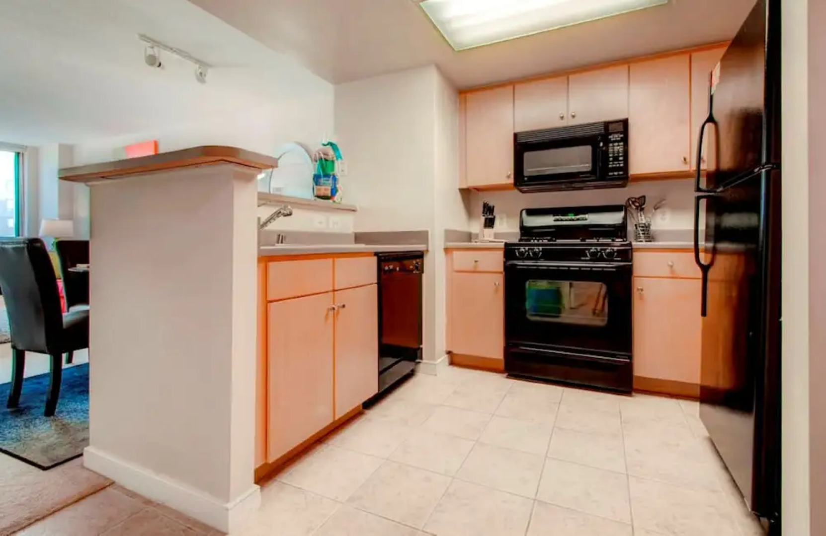 Global Luxury Suites at Spring Hill