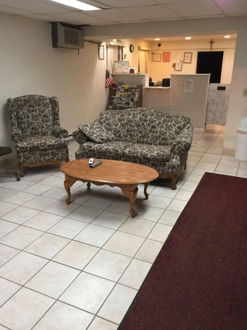 Parkway Inn