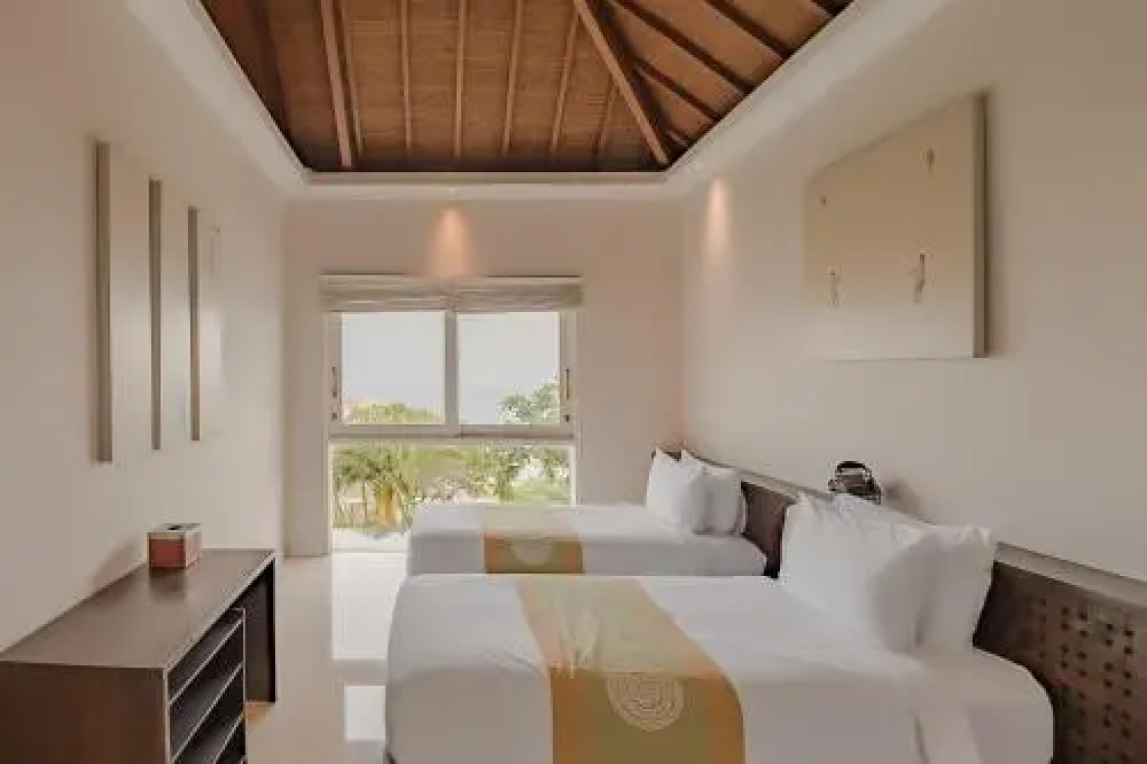 Villa Six Karang Kembar