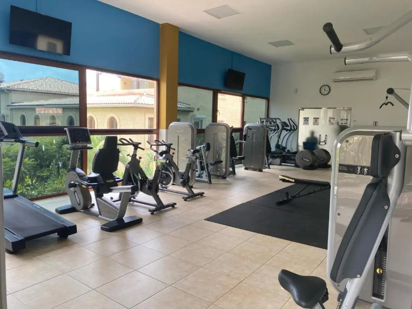 The Hotel Porto Cupecoy