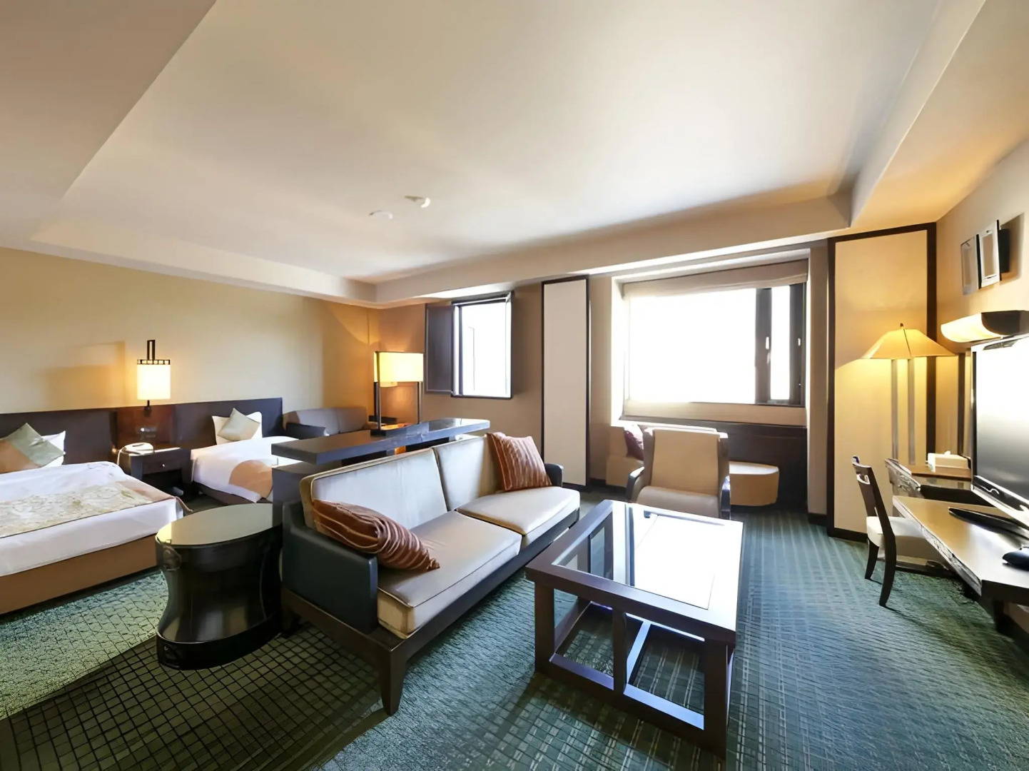 Komagane Kogen Resort Links