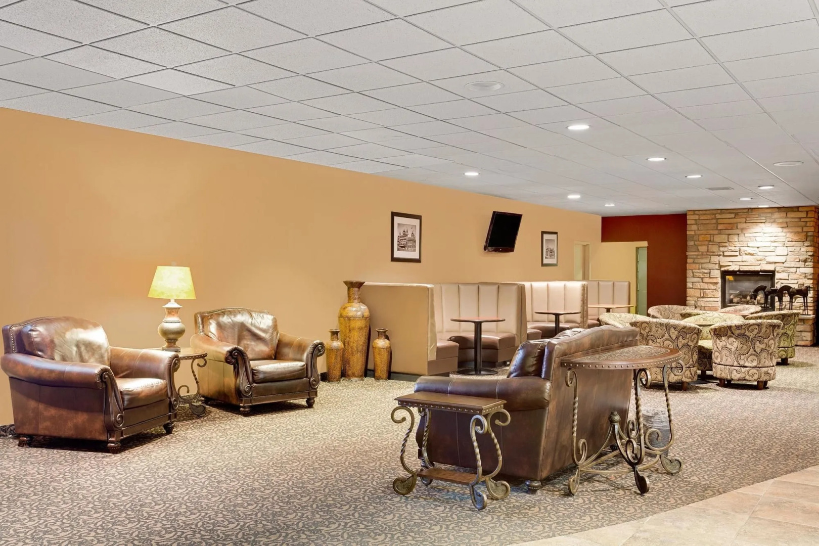 Ramada Hotel & Conference Center by Wyndham Mitchell