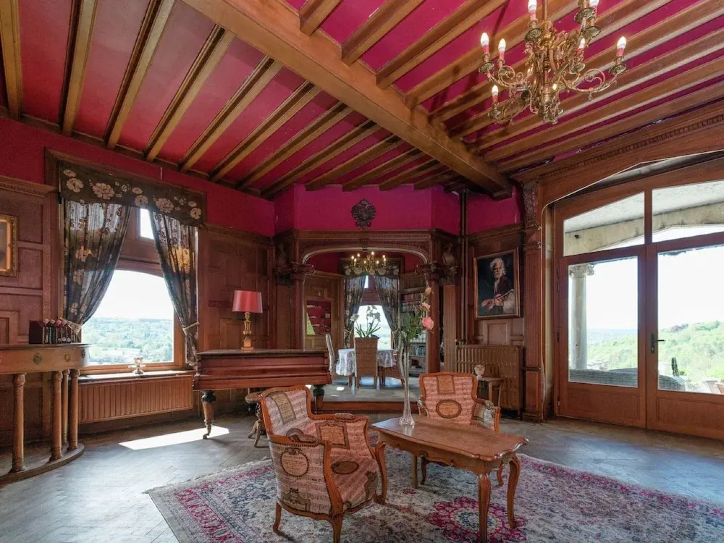 Luxury Spa Castle With Swimming Pool