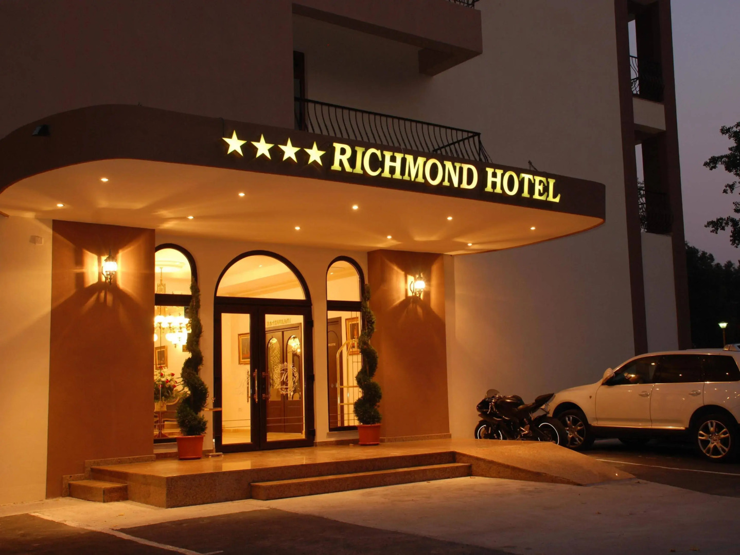 Richmond Hotel