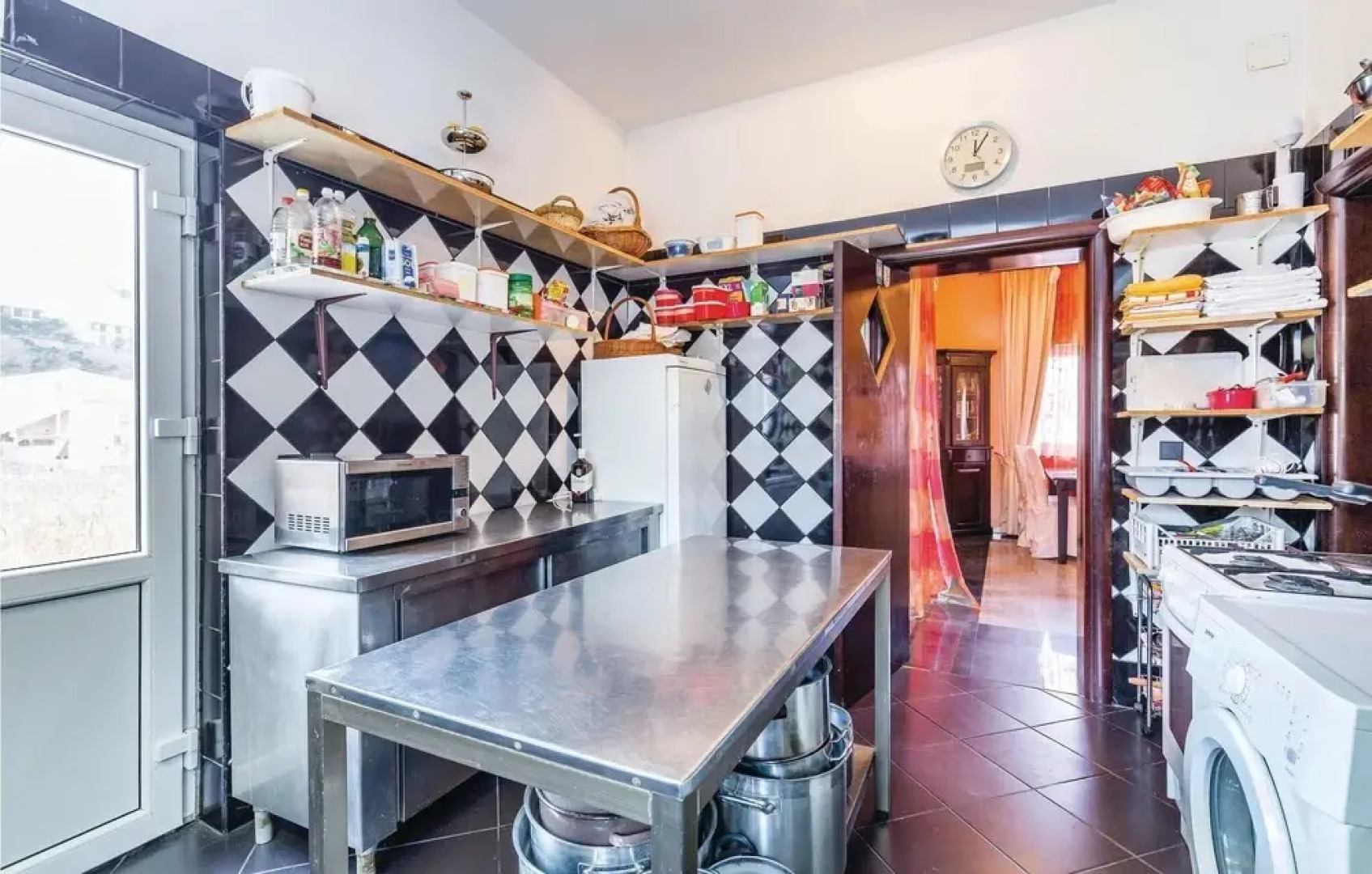 Beautiful Home in Metajna With Wifi and 14 Bedrooms