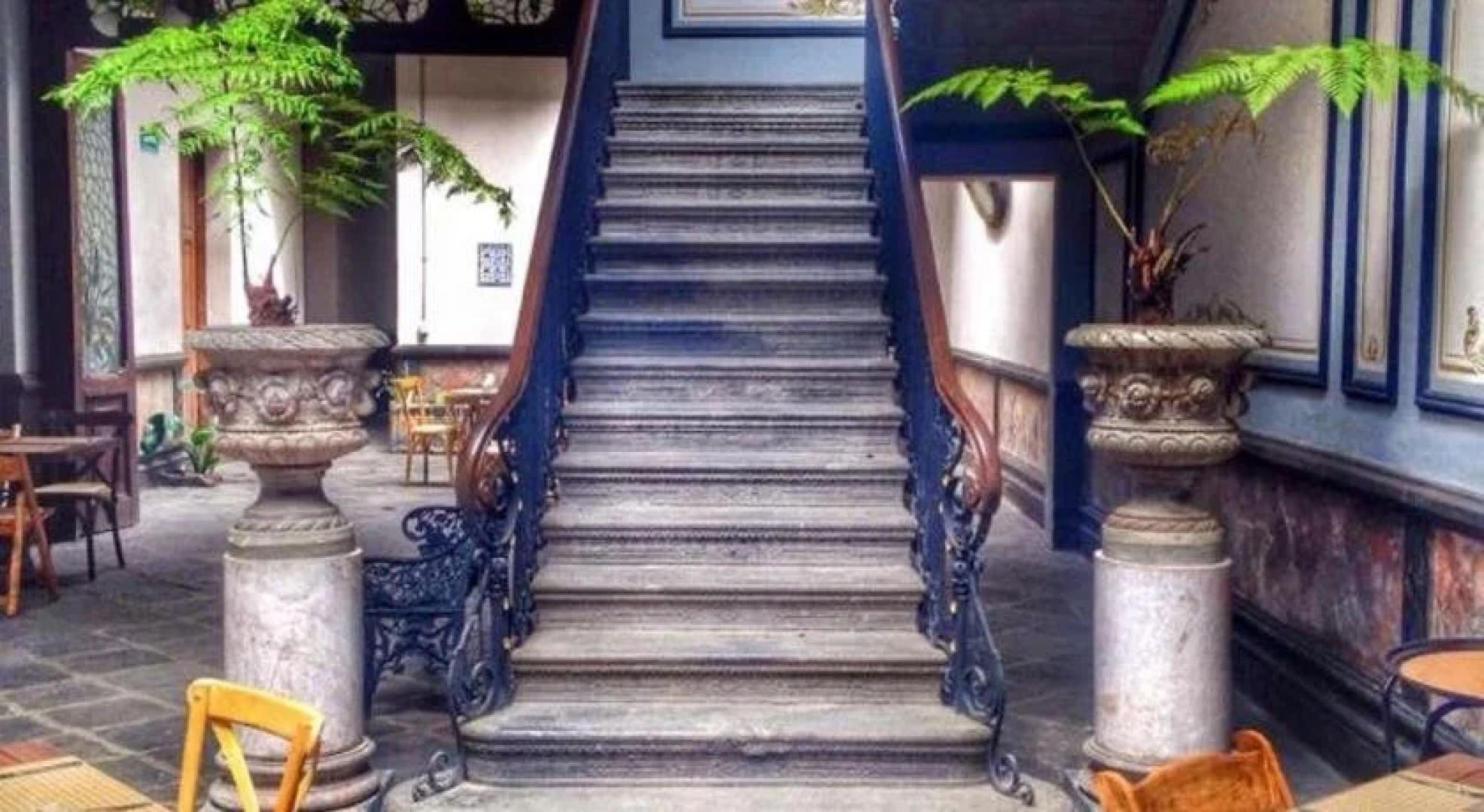 Leonora Hostal - Hostel