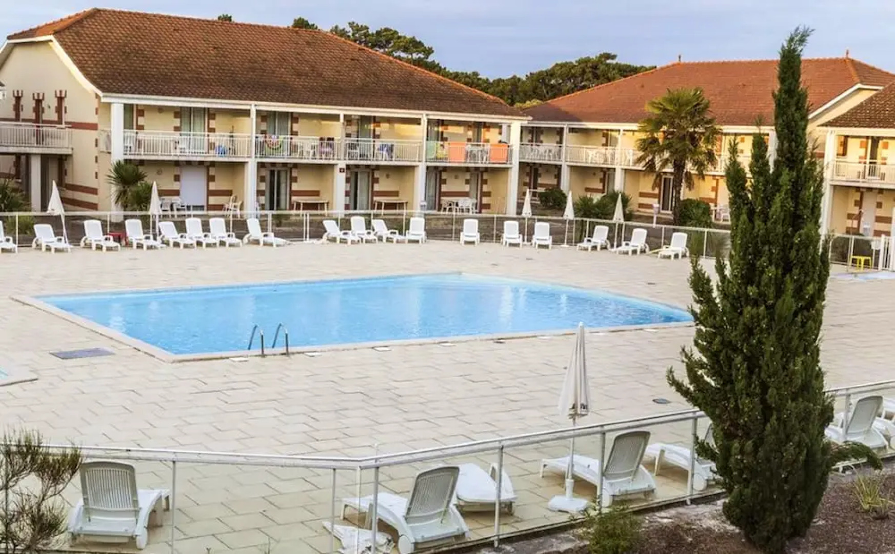 Apartment With 2 Bedrooms In Le Verdon Sur Mer With Shared Pool Furnished Balcony And Wifi