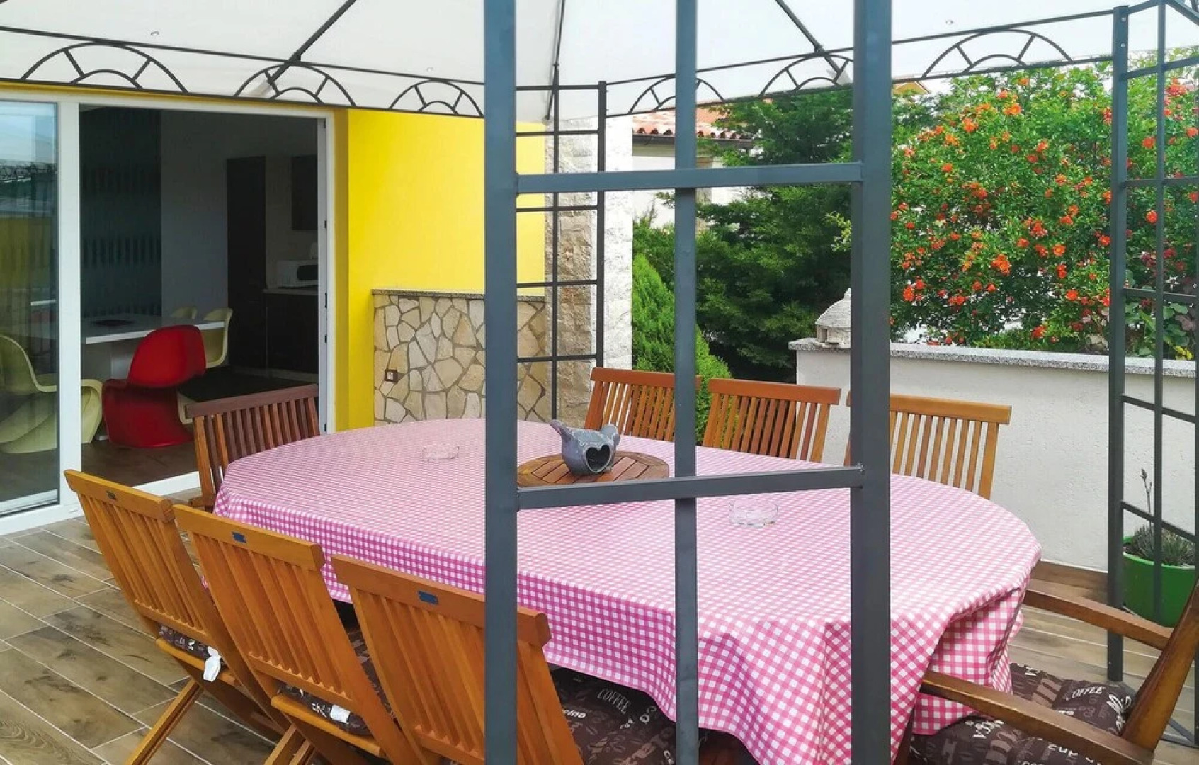 Amazing Home in Pula with Hot Tub, WiFi & 4 Bedrooms