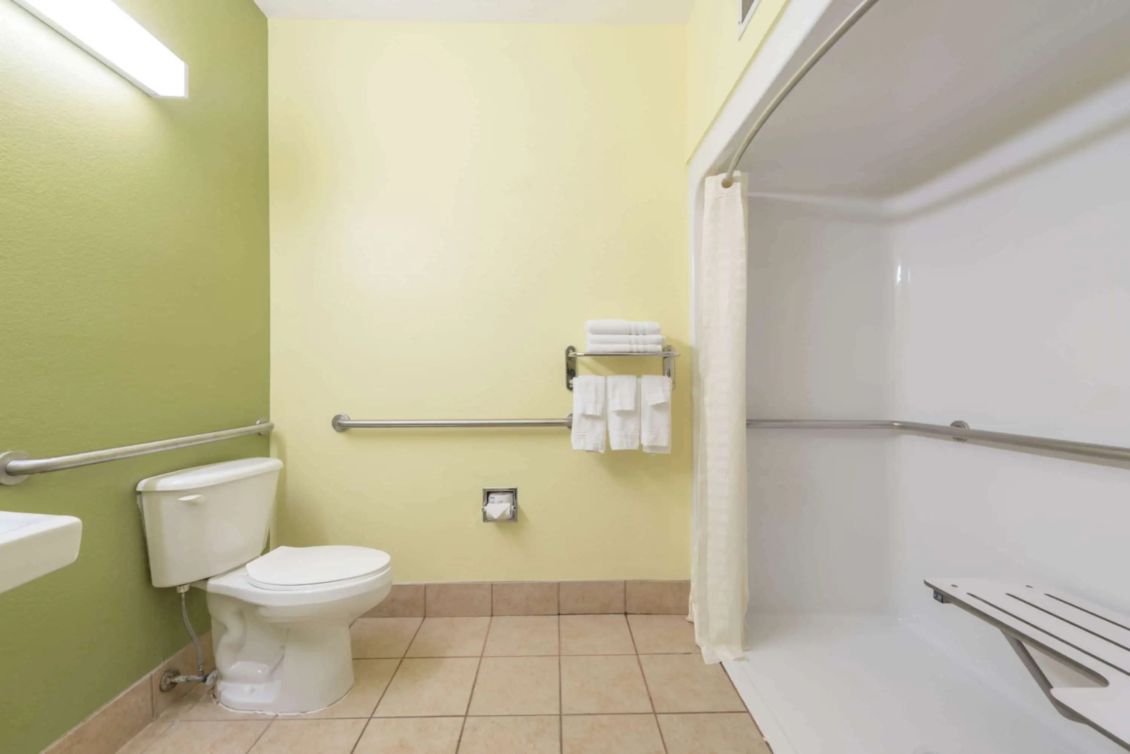 Microtel Inn & Suites by Wyndham Ft. Worth North/At Fossil