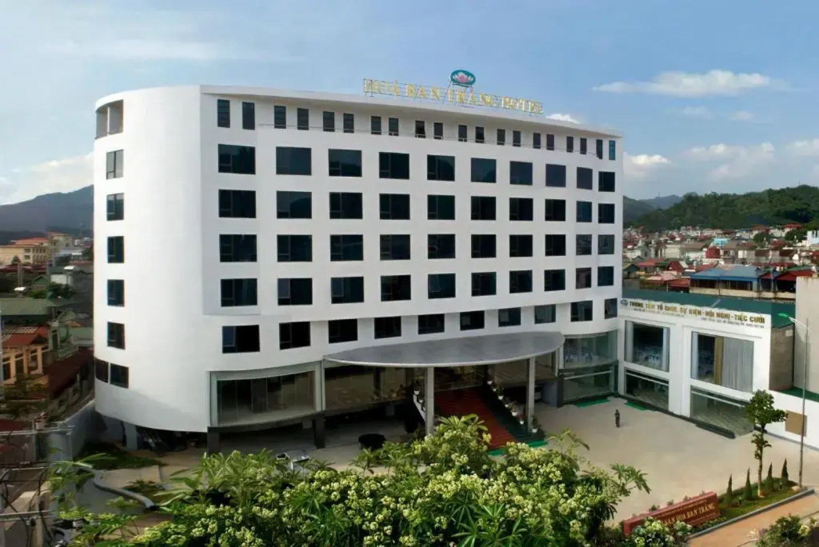Hoa Ban Trang Hotel