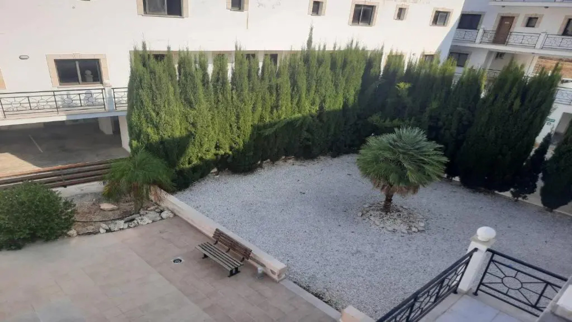 Paramount Gardens Resorts C202