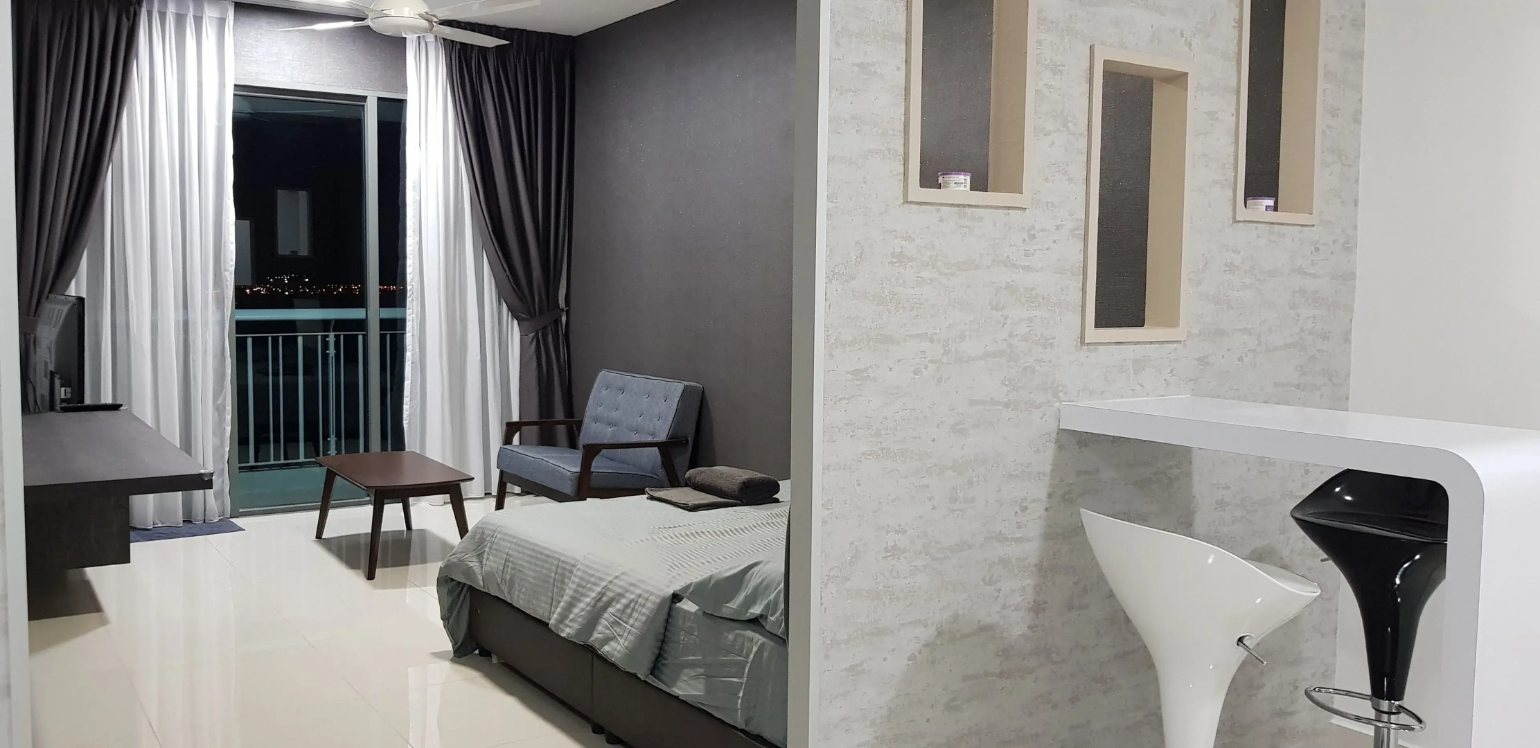 Teega Suite 3BD Seaview Puteri Harbour