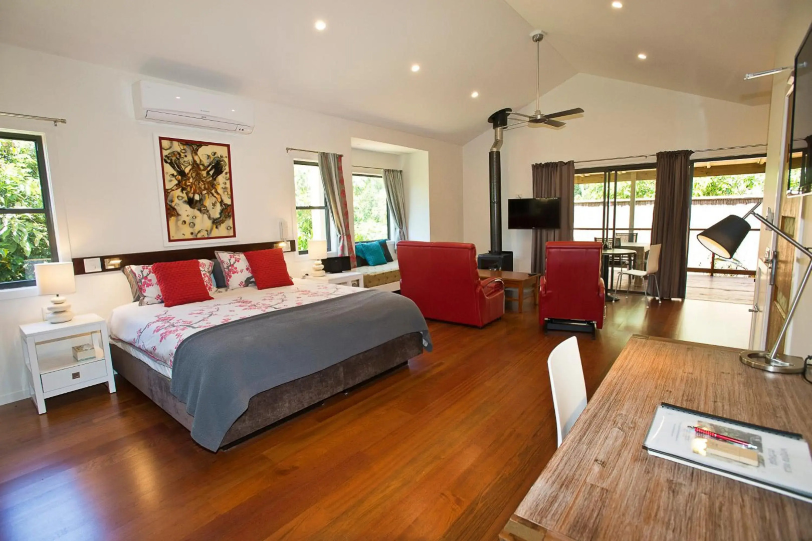 Witches Falls Cottages