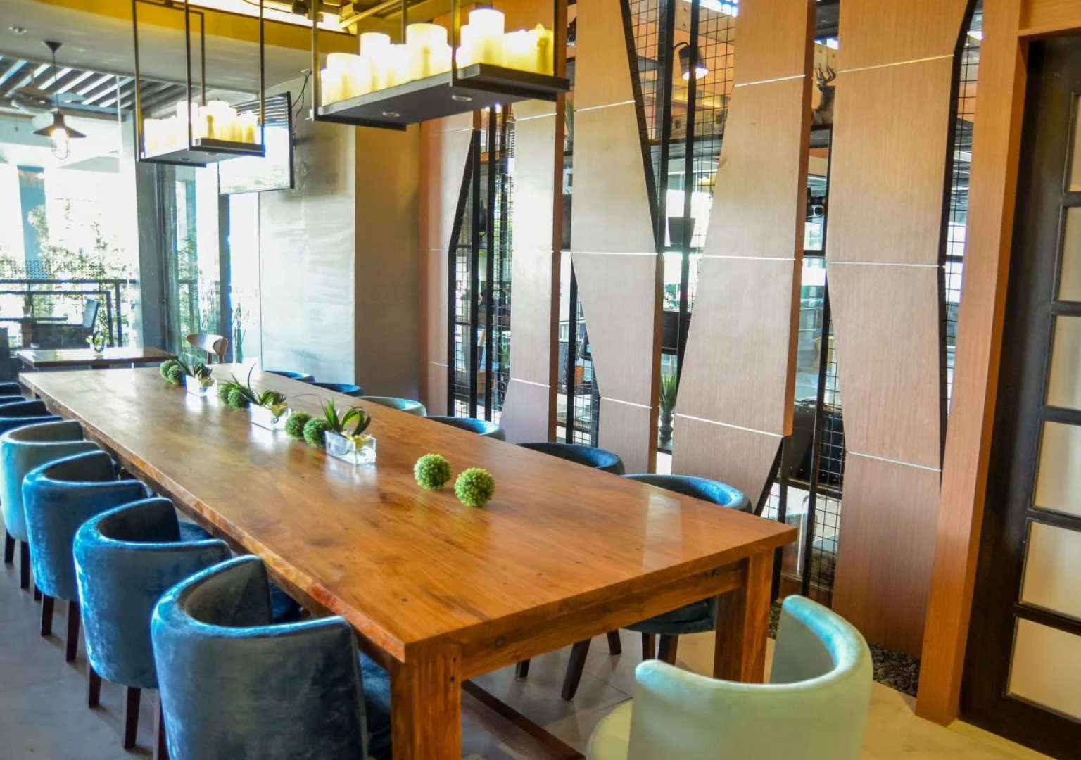 Big Hotel Suites