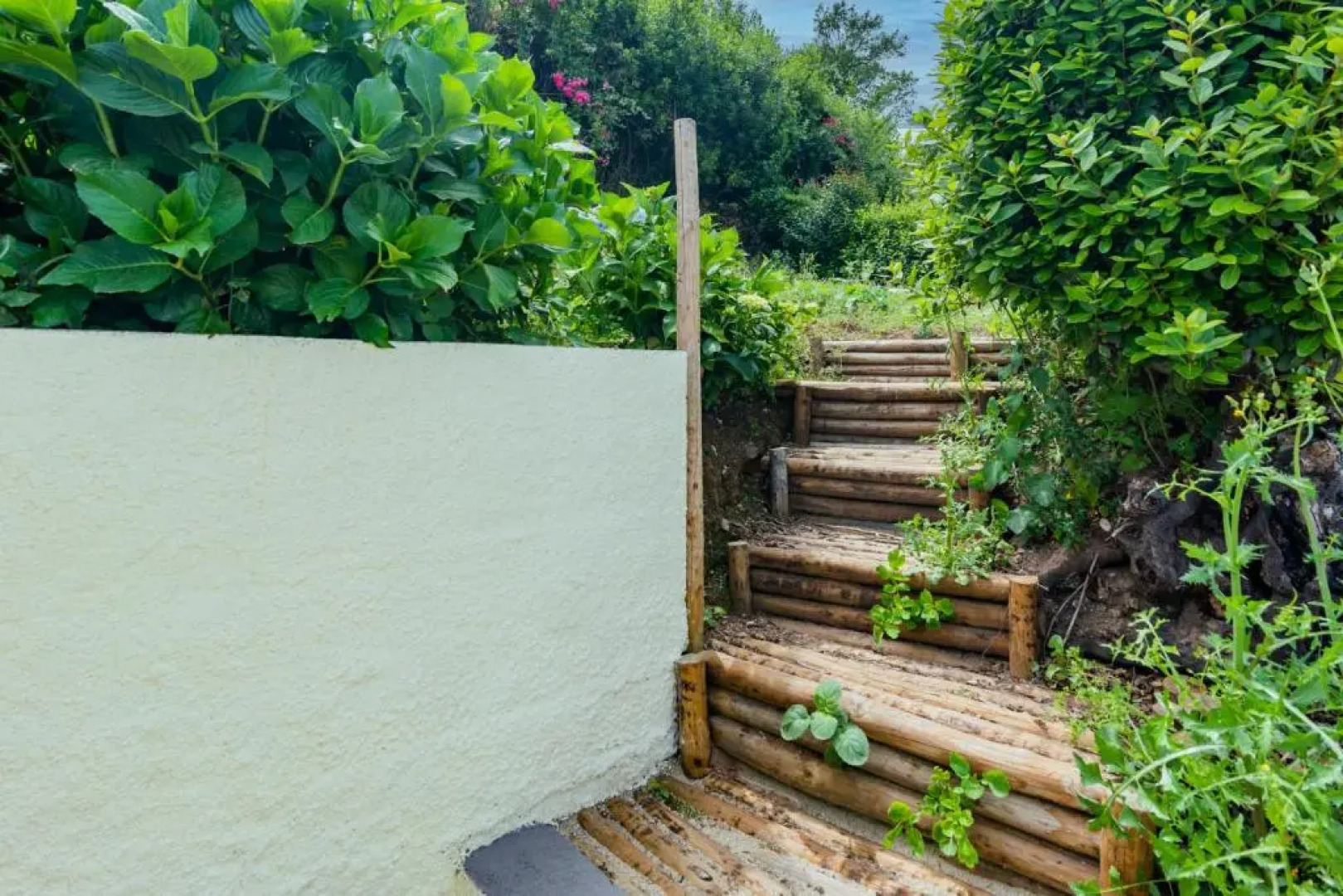 Mirasol - Casa com pátio no centro de Anadia