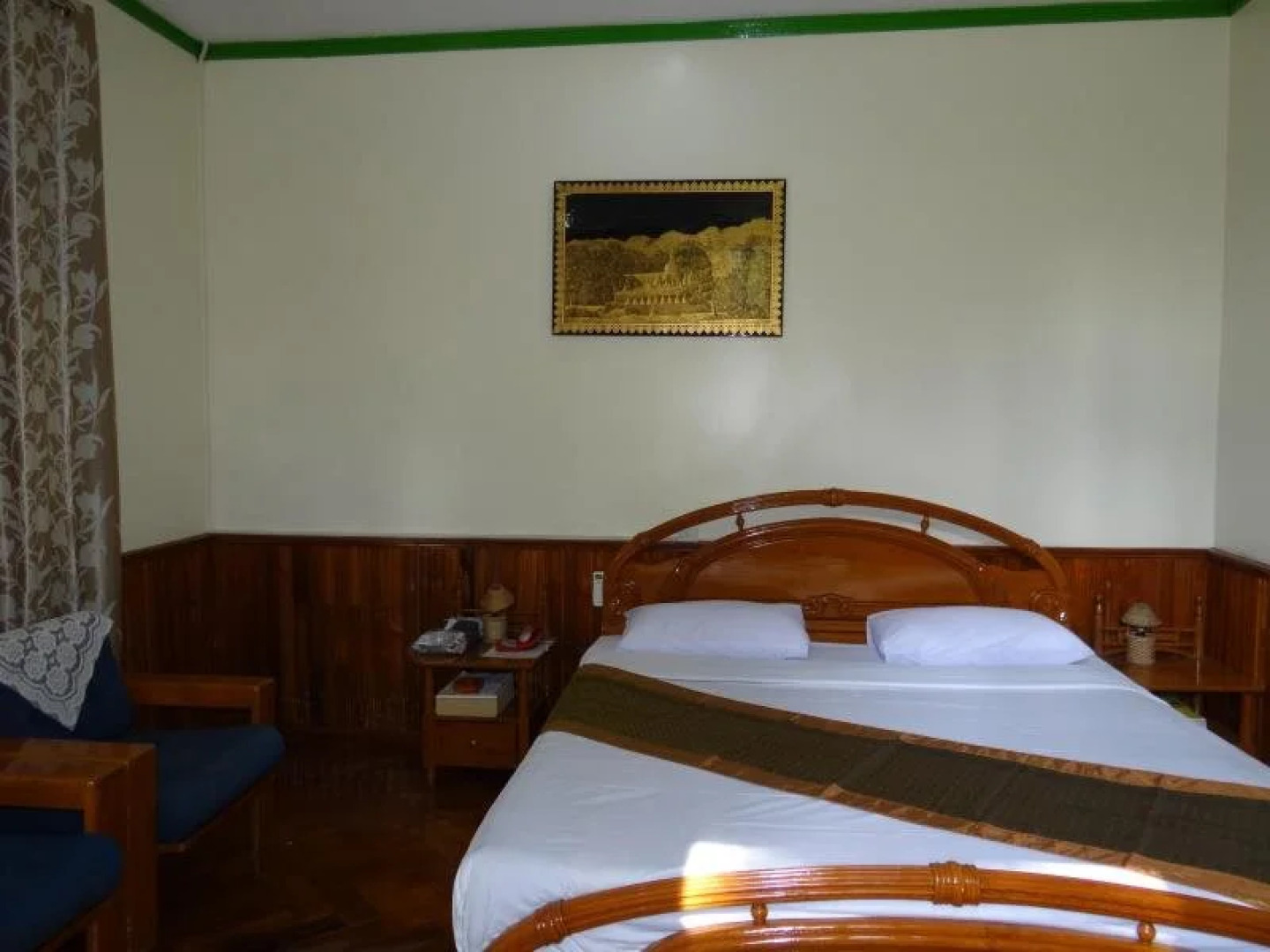 Mrauk Oo Nawarat Hotel