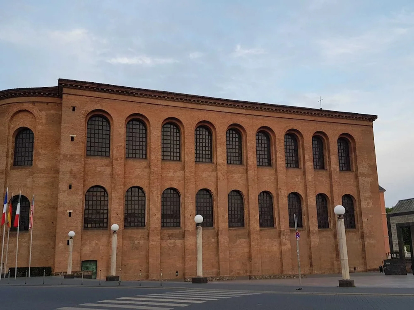 Palzem Riverside Escape