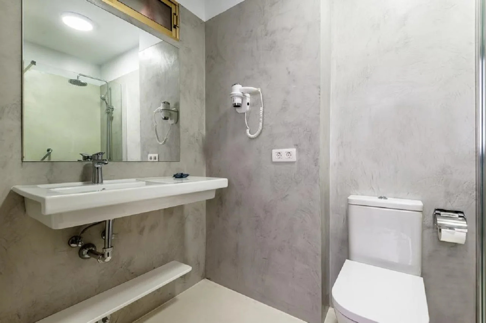 Kn Aparthotel Columbus