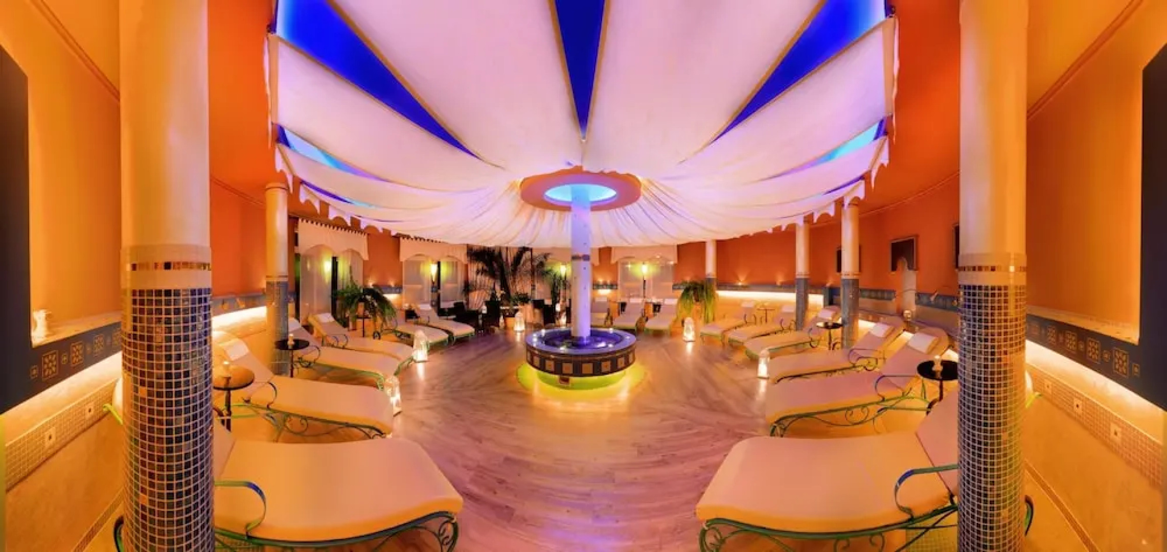 Papuga Park Hotel **** Spa & Wellness 4* Spa w górach Konferencje Bielsko Hotel Bielsko Marrakesz