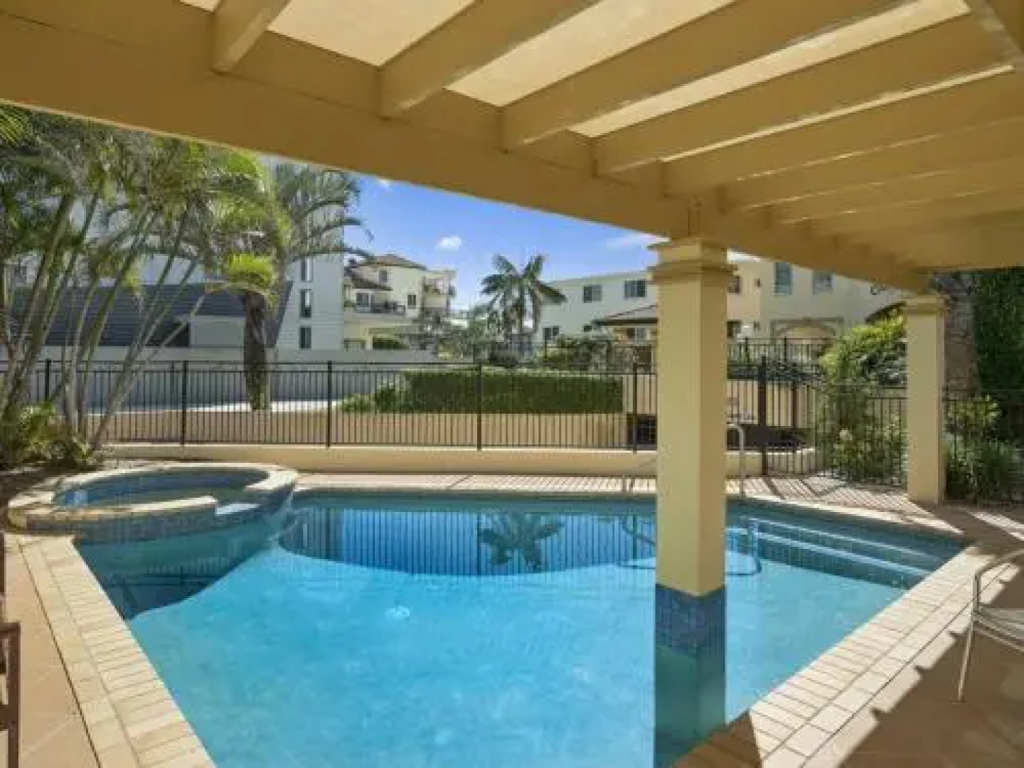 Casa Del Rey, Unit 5