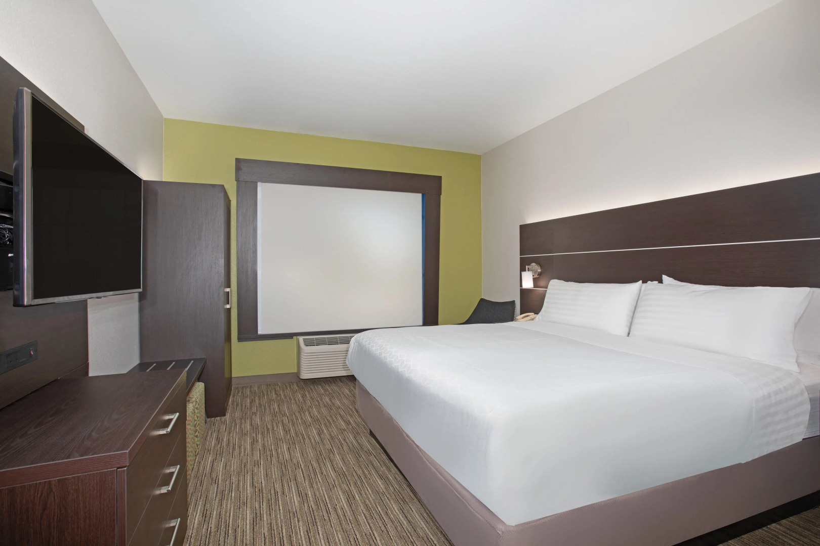Holiday Inn Express Hotel & Suites Longmont by IHG