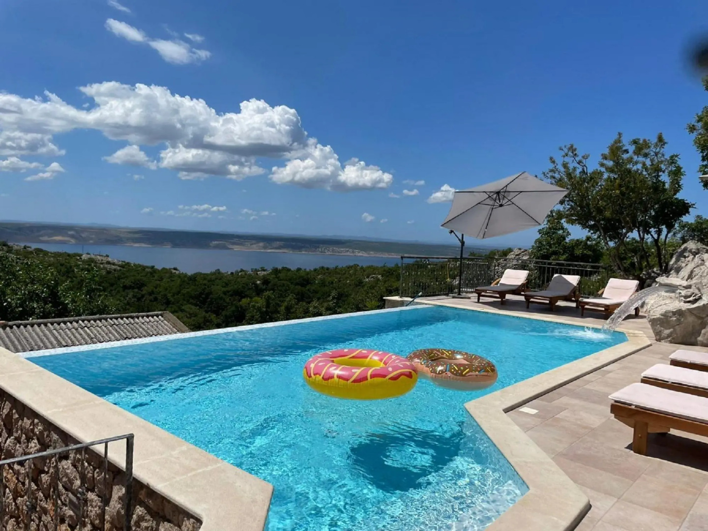 Lovely Holiday Home in Starigrad with Private Swimming Pool